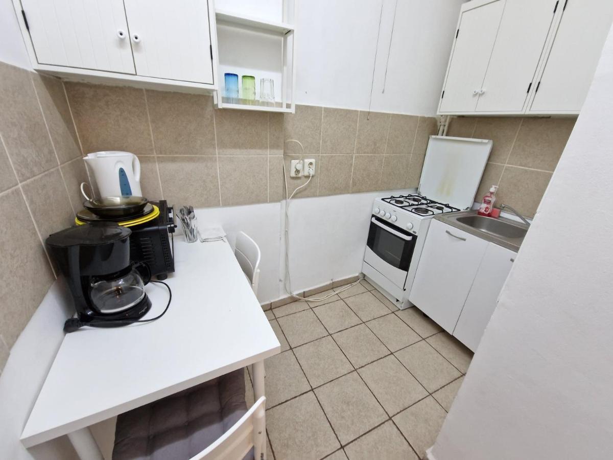 Global Downtown Apartments - Universitate - Calea Victoriei Boekarest Buitenkant foto